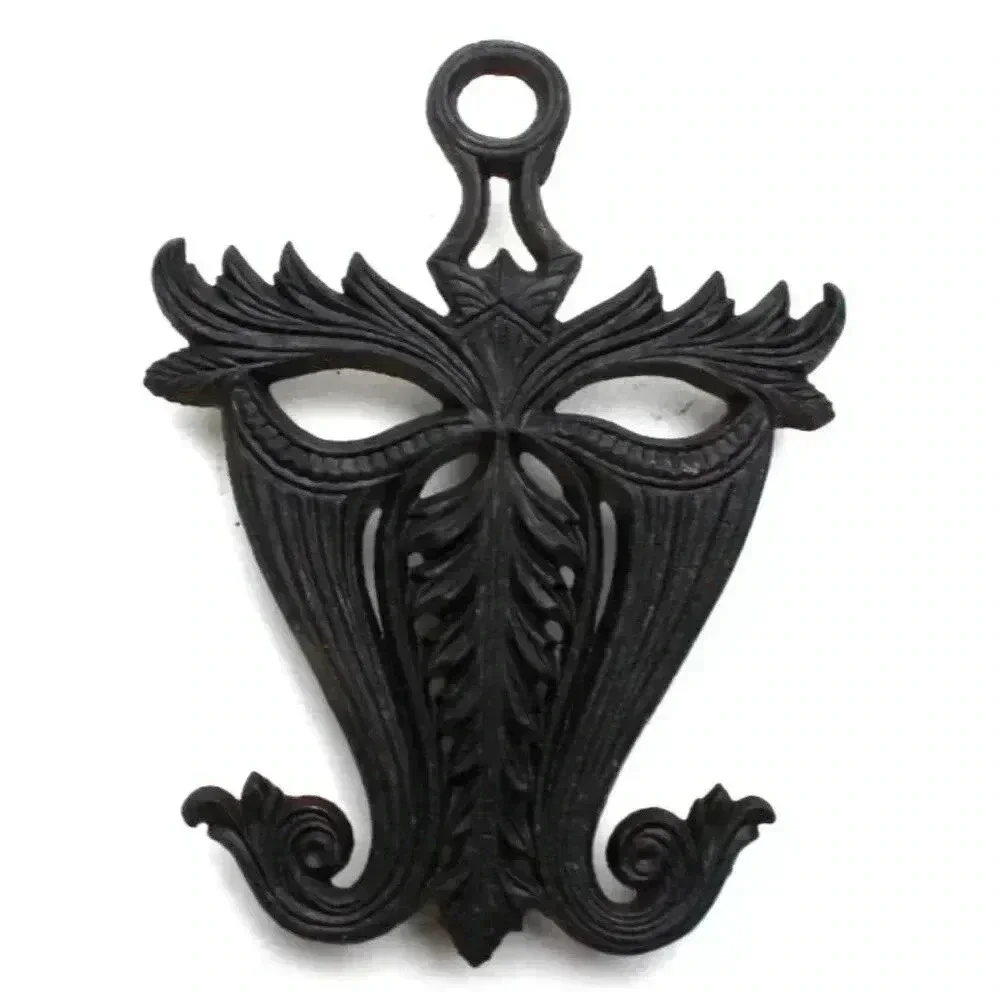 Vintage Ornate Cast Iron Stand Trivet Doodlers Dream 9-18 Kitchen Decor